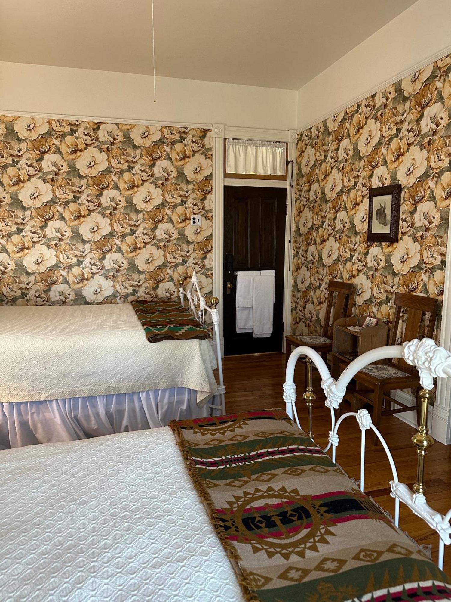 Gable House Bed And Breakfast Inn Durango Exteriör bild